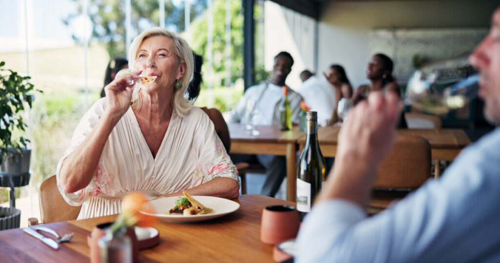 A Foodie’s Guide to Grand Canyon Village: Best Restaurants, Cafés, and Eats Near the Rim